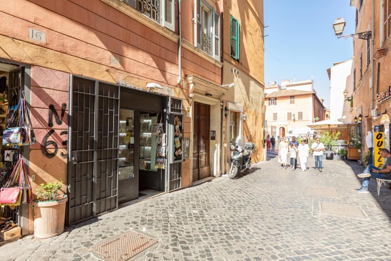 Mosaic Trastevere Silver Apartment - Top Collection Рим Экстерьер фото