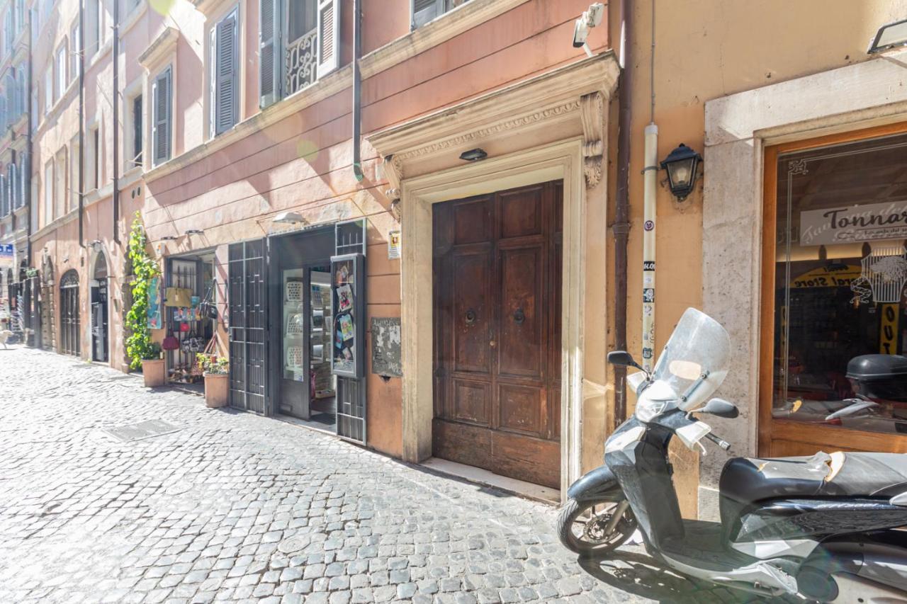 Mosaic Trastevere Silver Apartment - Top Collection Рим Экстерьер фото